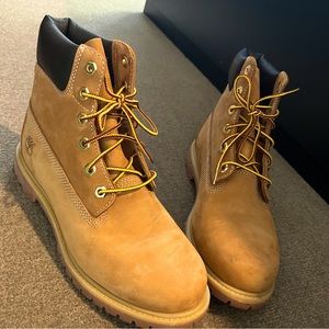 Timberland Women’s size 9.5